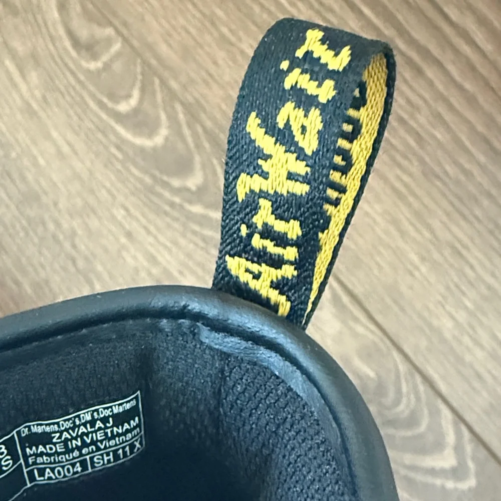 Dr. Martens Black Lace-Up Boots with Yellow Stitching - Size 13 - Picture 4 of 10